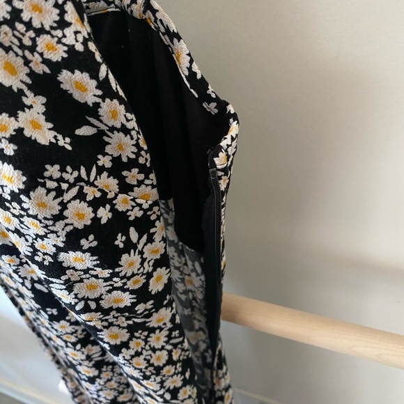 Floral Print Summer Dress - Picture 6 of 6